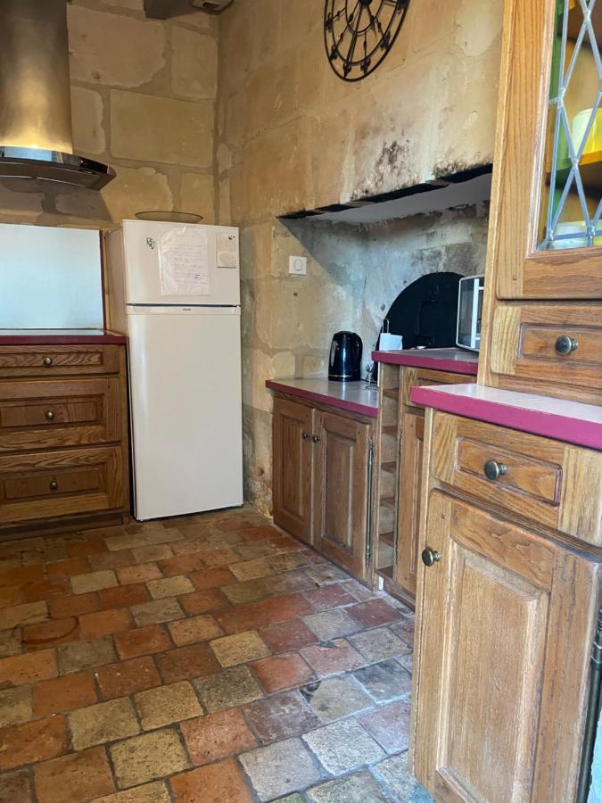 Вілла L'Escale Troglo Au Bord De La Loire Souzay-Champigny Екстер'єр фото